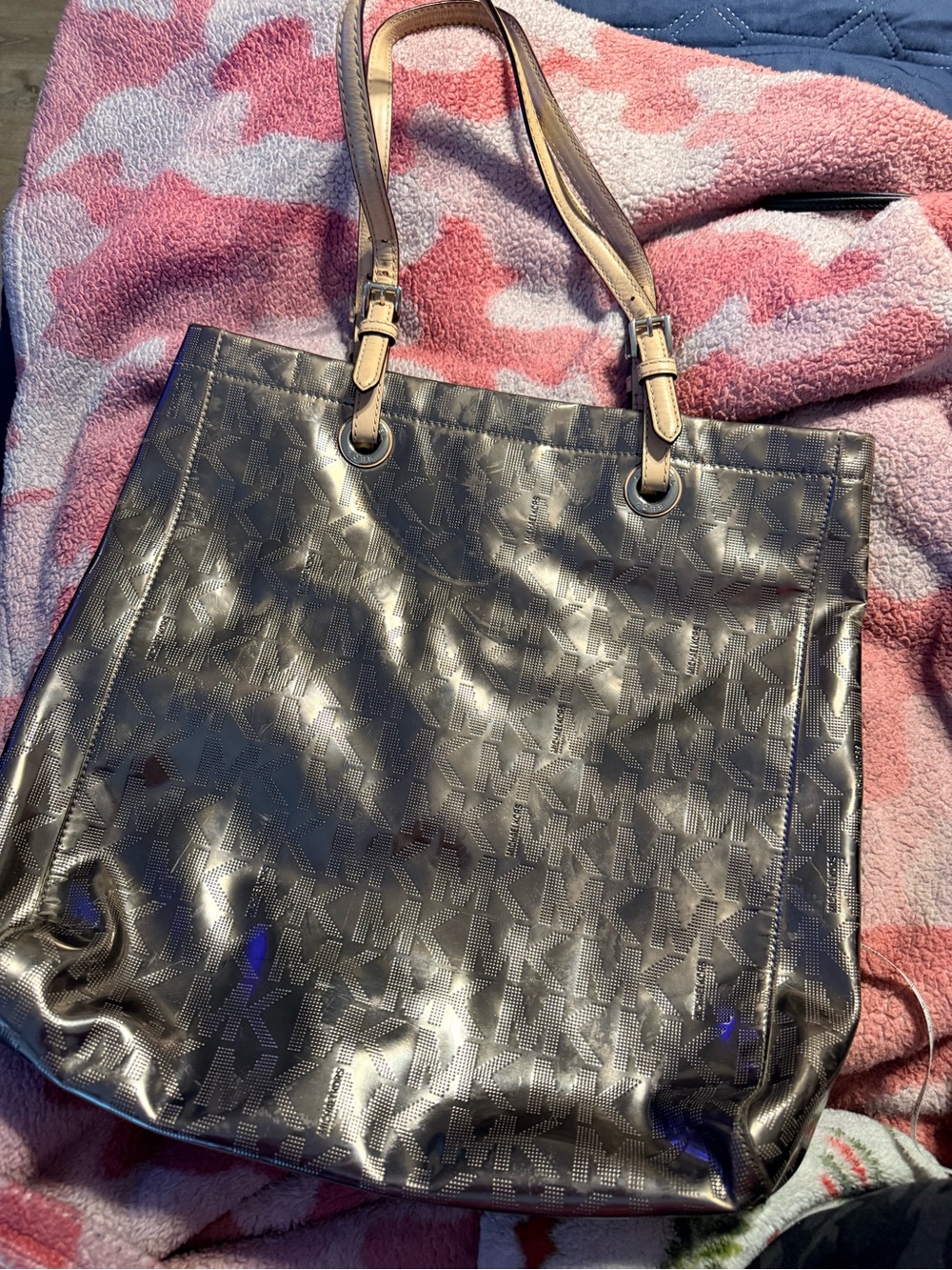 MK Signature Metallic Tote Bag - Silver